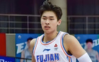 鄒陽狀態(tài)佳，46分鐘17投10中，得27分10板。