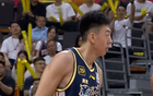 廣東隊(duì)勝！奇兵搶斷，送王哲林六犯離場(chǎng)，全場(chǎng)大勝29分。
